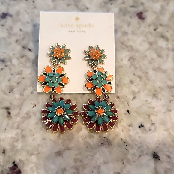 Like New Kate Spade Flower Earrings - Picture 1 of 4